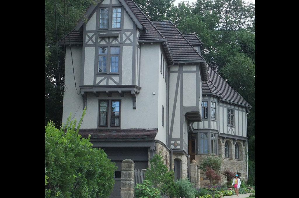 Deming House - Cedar Fairmount
